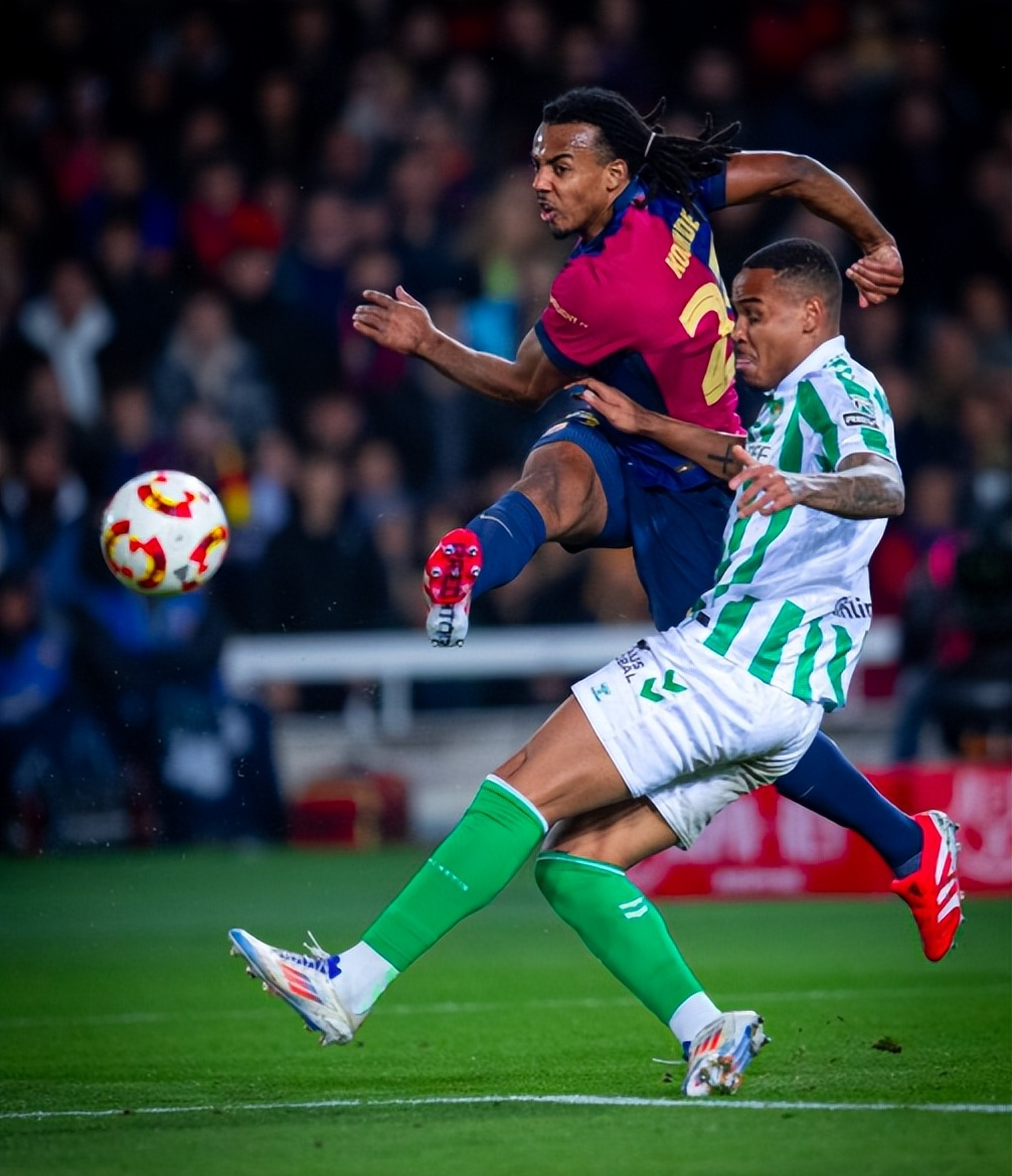 爱游戏正版平台-赛前马赛再遭质疑——德甲节点到来成都蓉城外线爆发，武汉三镇围绕国王杯外线爆发看傻球迷的简单介绍