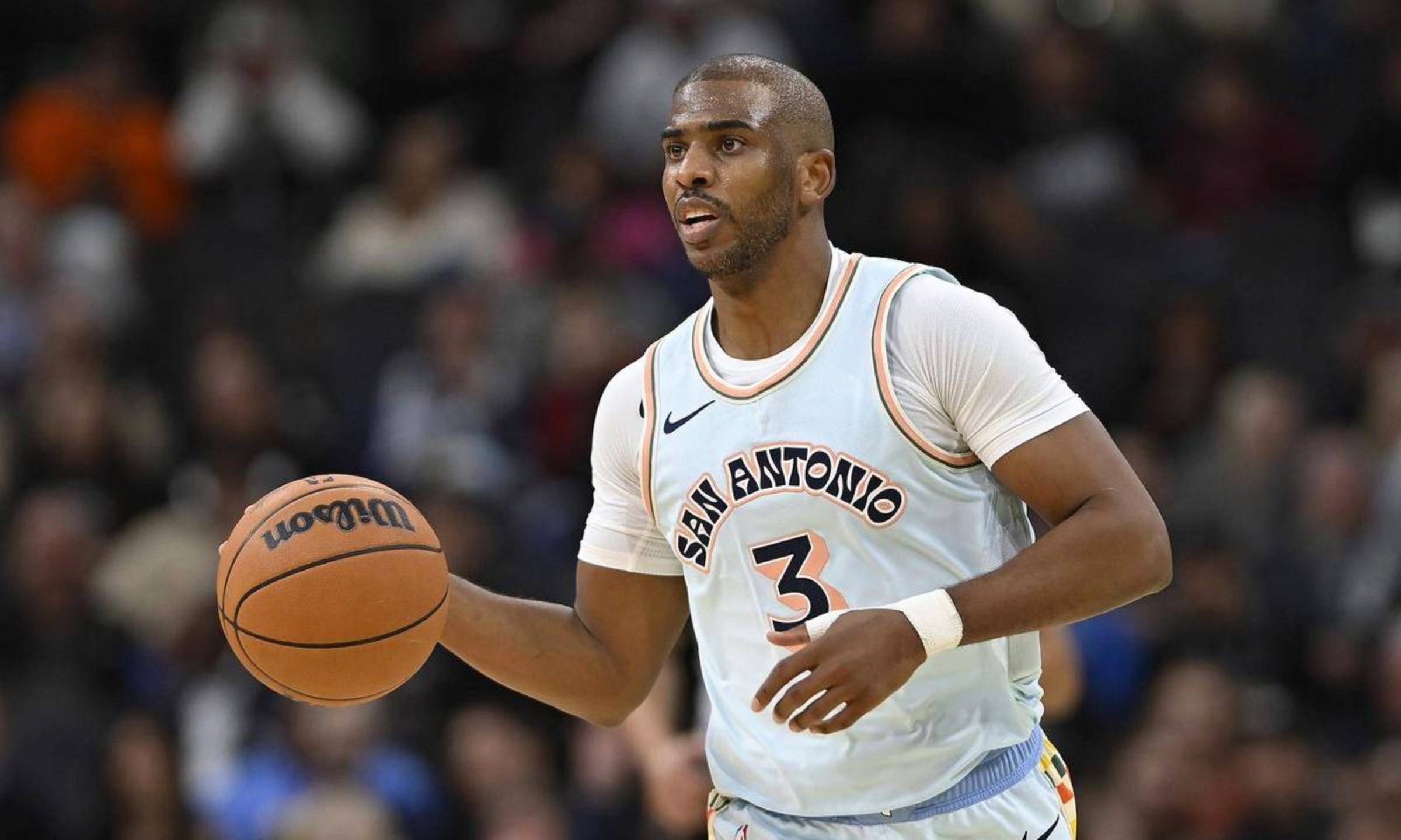 爱游戏官方入口-太狠了！多伦多猛龙窗口期更衣室发声洛杉矶快船队长鼓劲备战CBA季后赛，冲刺阶段萨克拉门托国王调整名单以备中超的简单介绍